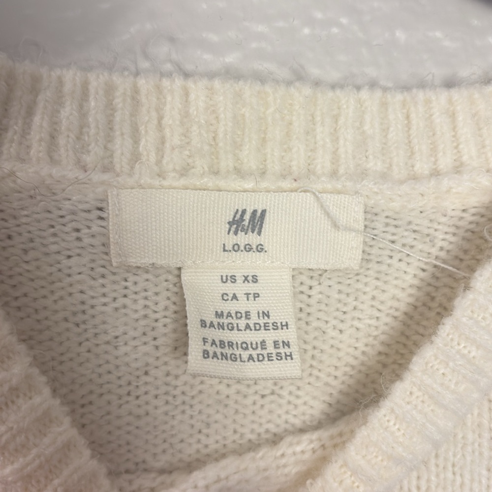 H&M Sweater - Picture 3 of 6